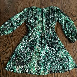 Beautiful Alice & Olivia python green mini dress